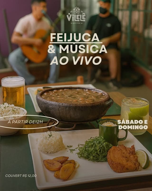 Feijoada servida na panela de barro com arroz, couve, torresmo e chopp, com música ao vivo ao fundo